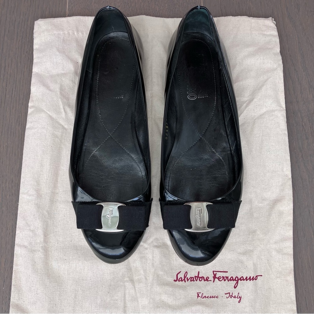 Salvatore Ferragamo Black Patent Leather Varina Ballet Flats